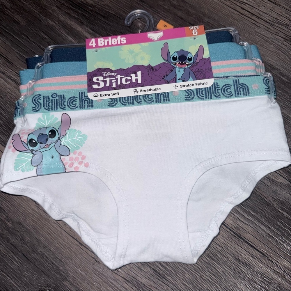 Disney Stitch Girls Briefs - White and Teal - Picture 2 of 3